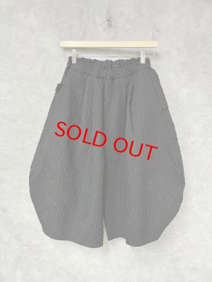 画像1: フランキーグロウ　MATELASSE JQ CIRCLE POCKET SHORT PANTS  　カラー； BLACK     サイズ；（F2） (1)