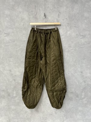 画像1: フランキーグロウ　 GURUGURU QUILTINGSIDE GATHERED　PANTS 　カラー:OLIVE　　サイズ；F2 (1)