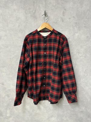 画像1: NATURAL LAUNDRY   Tタータン　スラントカフシャツ　　483   サイズ3 (1)